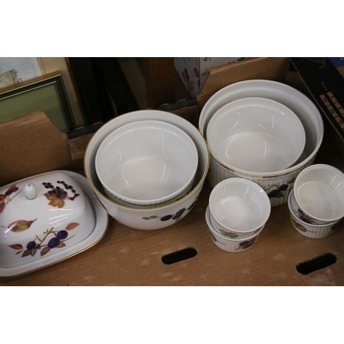 53 - Collection of Royal Worcester ' Evesham ' Dinner ware including Five Large Lidded Tureens and Six Sm... 