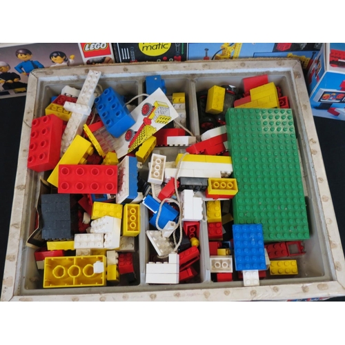 260 - Lego - Collection of 5 Boxed Lego Sets to include Legoland 1589, Basic Set 5 (damaged box), Lego Tec... 