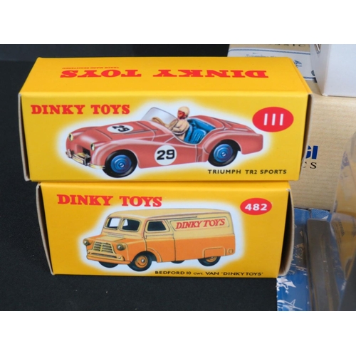 475 - Eight boxed diecast models to include 4 x Atlas Dinky (555, 111, 482 & 106), Corgi Vintage Buses USA... 