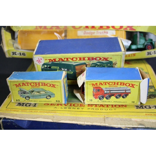 480 - Seven boxed Matchbox diecast models in poor/tatty boxes to include M6Racing Car Transporter BP, 4 x ... 