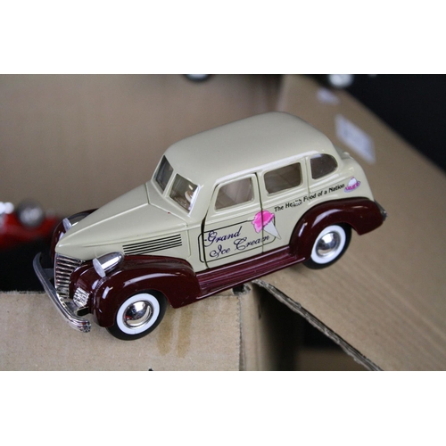 412 - Large quantity of diecast & plastic models to include Corgi, Solido, Matchbox and many others (two b... 