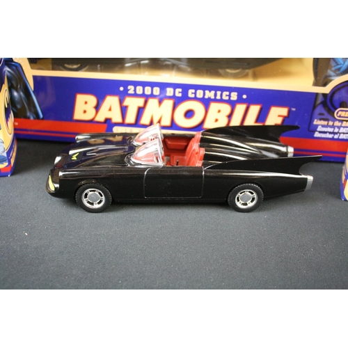 373 - Boxed Corgi 1/18 Batman 2000 DC Comics Batmobile diecast model plus 6 x boxed Corgi 1/43 Batman diec... 