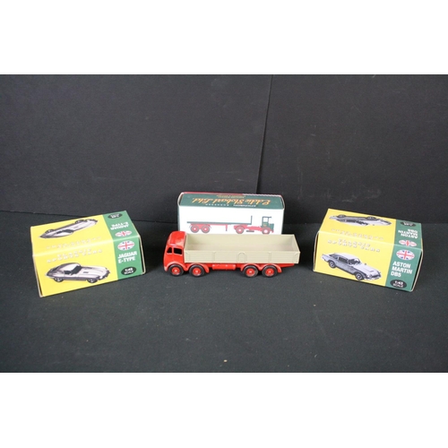 490 - 16 Boxed diecast models to include 5 x Atlas Dinky (943, 920, 901, 29E & 197), 6 x Atlas Eddie Stoba... 