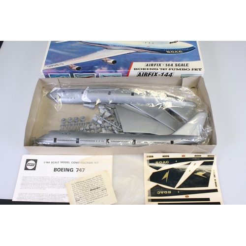 298 - Airfix - 12 Boxed 144 (red stripe) Aircraft model kits to include 4 x Series 3 (Boing 737, H.P. 42 