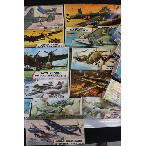 300 - Airfix - 20 Boxed 72 (red stripe) Aircraft model kits to include 11 x Series 2 (MIG. 21, Meteor III,... 