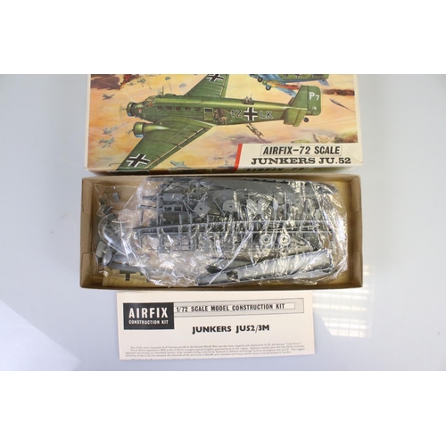 300 - Airfix - 20 Boxed 72 (red stripe) Aircraft model kits to include 11 x Series 2 (MIG. 21, Meteor III,... 