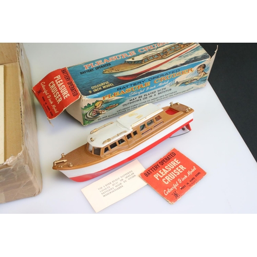 205 - Nine boxed plastic model kits to include AMT ERTL 1964 Impala SS, Puro Vintage Brass Car, Revell H16... 