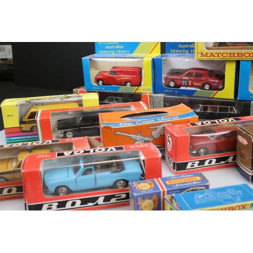 348 - 24 Boxed diecast models to include 4 x Trax, 7 x Matchbox 75 Series, Crescent No 1250 25 PDR Light A... 