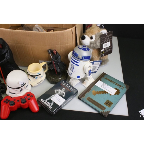 252 - Collection of TV related collectibles to include Star Wars (Figures, Cookie Jar, etc), DC, Harry Pot... 