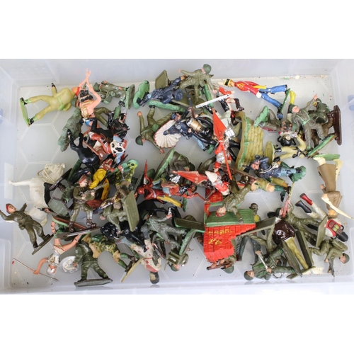 310 - Quantity of plastic and metal figures to include Britains, Lone Star, Britains Deetail etc, various ... 