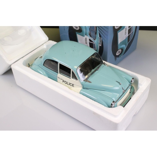 434 - Boxed Sun Star ltd edn 1:12 4785 1963 Morris Minor 1000 Police Panda Car diecast model, complete wit... 