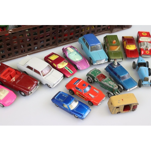 552A - Quantity of play worn diecast models mainly featuring Matchbox Lesney from the 1960s onwards plus Sp... 