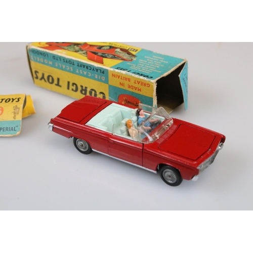 571 - Two boxed diecast models to include Corgi 246 Chrysler Imperial in red with both figures (diecast vg... 