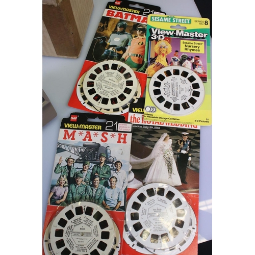 189 - View Master - Large collection of View Master discs featuring many subjects to include MASH, Batman,... 