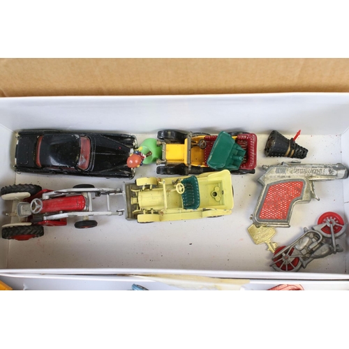 193 - Collection of vintage toys to include diecast models featuring Corgi, Matchbox, Corgi James Bond eje... 