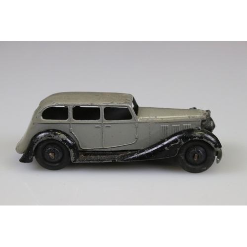 520 - 29 Mid 20th C onwards play worn diecast models, mainly Dinky examples plus a boxed Dinky Supertoys 5... 