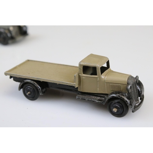 520 - 29 Mid 20th C onwards play worn diecast models, mainly Dinky examples plus a boxed Dinky Supertoys 5... 