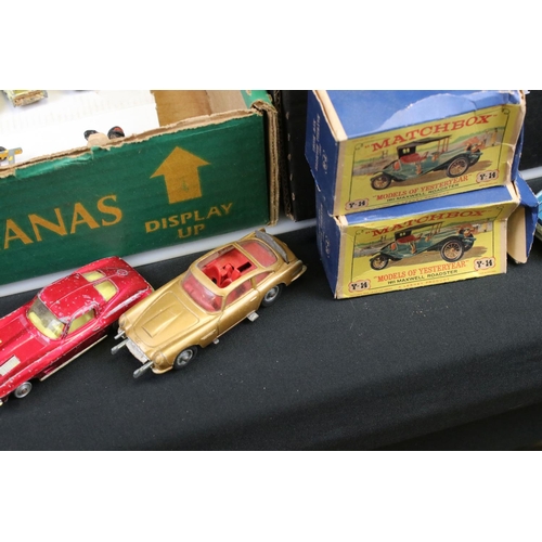 522 - Quantity of mid 20th C play worn diecast models to include Dinky, Corgi, Triang Spot On etc, heavy p... 