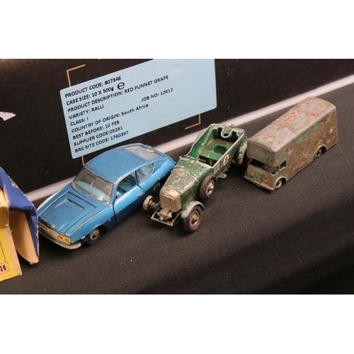 522 - Quantity of mid 20th C play worn diecast models to include Dinky, Corgi, Triang Spot On etc, heavy p... 