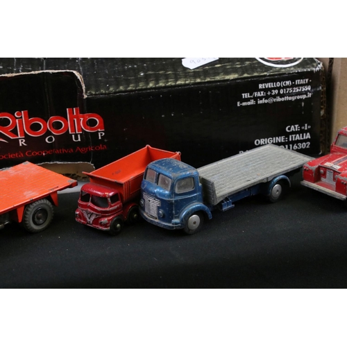 534 - Quantity of circa 1960/70s play worn diecast models to include Matchbox, Corgi, Dinky, Budgie etc, f... 