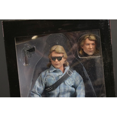 172 - Boxed Neca They Live Nada figure plus an unboxed Neca Predator camouflaged figure