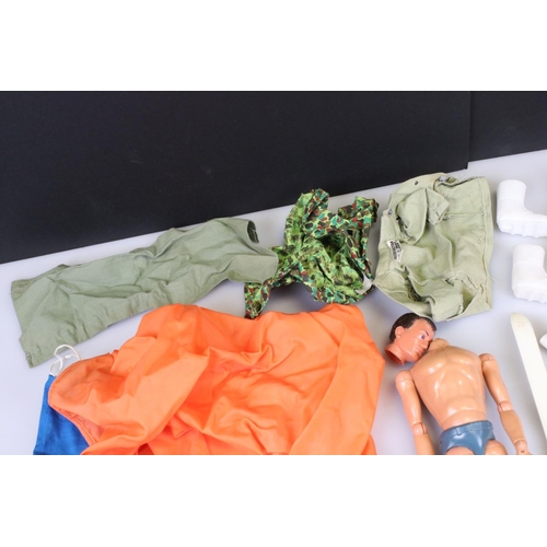 176 - Action Man - Collection of original Palitoy accessories to include figure with loose head, parachute... 