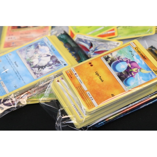 178 - Pokémon - Collection of Trading Cards to include stage 1, basic, trainer & energy, together with a c... 