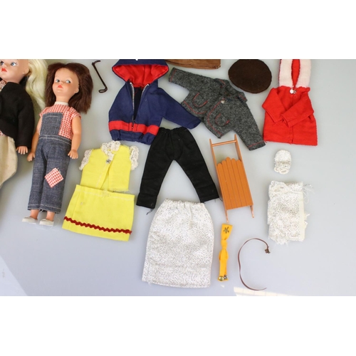 182 - Sindy - Collection of original Palitoy Sindy to include Sindy doll (marked Made in Hong Kong to neck... 