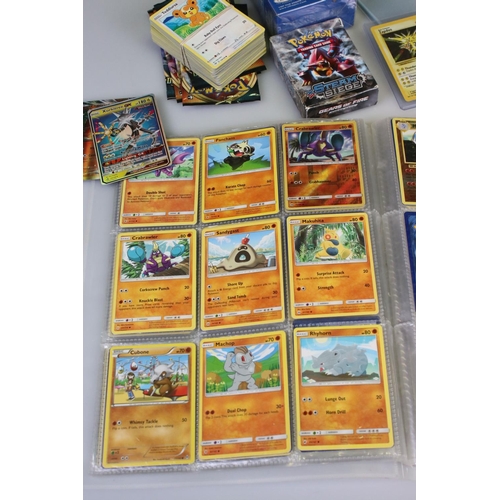 184 - Pokemon - Binder of Pokemon cards to include basic, stage1, stage 2, shinies, energy & trainer plus ... 