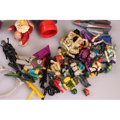 235 - Collection of circa 1980s figures & accessories to include LFL Star Wars, LJN Thundercats, Hasbro Ac... 