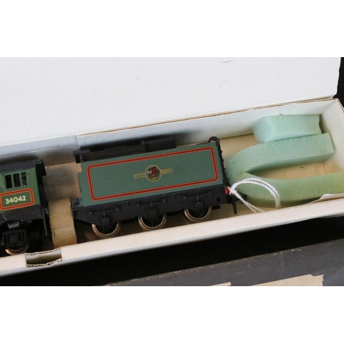 67 - Boxed Wrenn OO gauge W2236 4-6-2 West Country BR locomotive, box showing wear