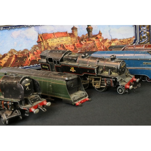 68 - 14 Hornby Dublo & OO gauge locomotives to include Dublo Duchess of Montrose and Dublo Sir Nigel Gres... 