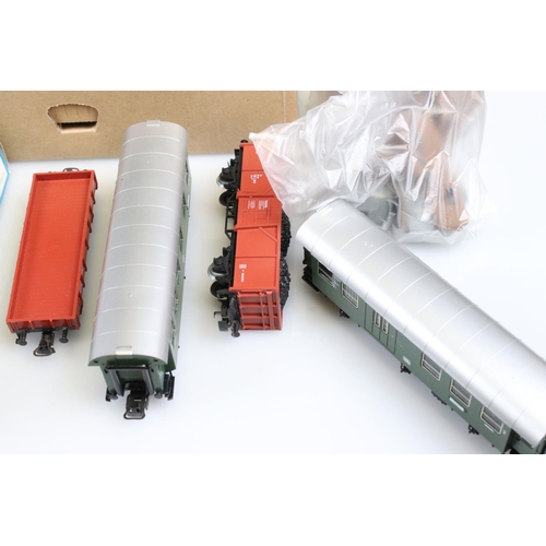 75 - Quantity of Marklin HO gauge model railway to include an unboxed starter set with locomotive, rollin... 