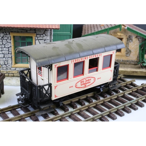 94 - Quantity of Lehmann G scale model railway to include various track (straights and curves), boxed 200... 