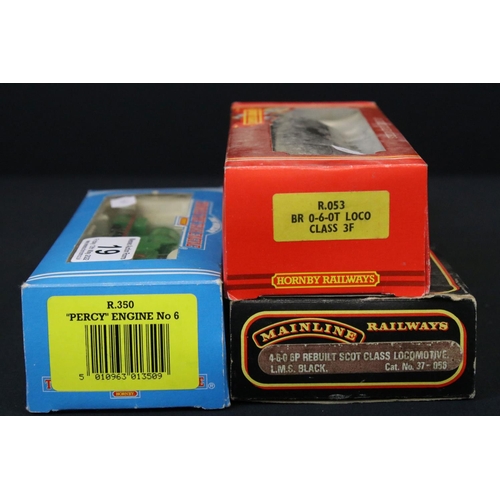 19 - Three boxed OO gauge locomotives to include Hornby R350 Thomas the Tank Engine R350 Percy Engine No ... 