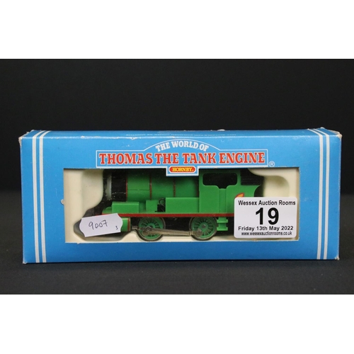 19 - Three boxed OO gauge locomotives to include Hornby R350 Thomas the Tank Engine R350 Percy Engine No ... 