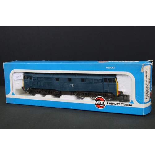 21 - Three boxed OO gauge locomotives to include 2 x Airfix (54100-6 A1A A1A Class 31/4 Diesel BR Blue li... 