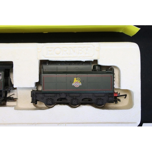 28 - Boxed Hornby OO gauge Super Detail R2387 BR 4-6-2 Britannia Class Flying Dutchman locomotive plus 4 ... 