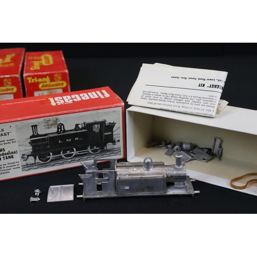 30 - Two boxed Triang OO gauge locomotives to include R258 4-6-2 The Princess Royal Loco maroon livery an... 