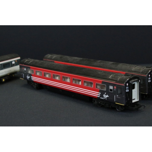 31 - Two Hornby train pack sets to include Virgin Maiden Voyager / Lady in Red and Great Western Techniqu... 