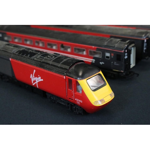 35 - Hornby OO gauge Virgin High Speed Train set with power car and 4 x items of rolling stock