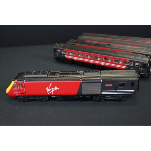 35 - Hornby OO gauge Virgin High Speed Train set with power car and 4 x items of rolling stock