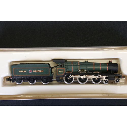 5 - Two boxed Graham Farish N gauge locomotives to include 1446 GWR Castle Class Winchester (box window ... 