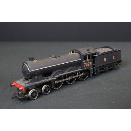 52 - Four OO gauge locomotives to include Hornby R154 Sir Dinadan, Hornby Dover etc