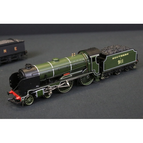 52 - Four OO gauge locomotives to include Hornby R154 Sir Dinadan, Hornby Dover etc