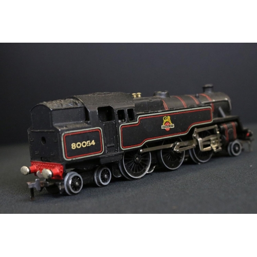 65 - Boxed Hornby Dublo EDG18 2-6-4 Tank Goods Train BR train set to include BR 2-6-4 locomotive in black... 