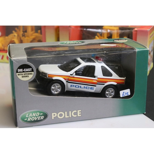 420 - Around 29 diecast models to include Hot Wheels (Monster Trucks, Hot Trucks & Batman), Corgi (Fairgro... 