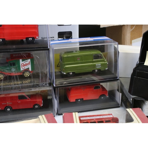 485 - Around 70 boxed / cased Oxford Diecast models to include various examples