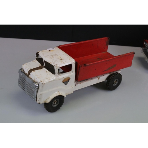 486 - Four large tin plate model toys to include Triang truck, Tonka Motor Mover, Marx High Lift Mobile Cr... 