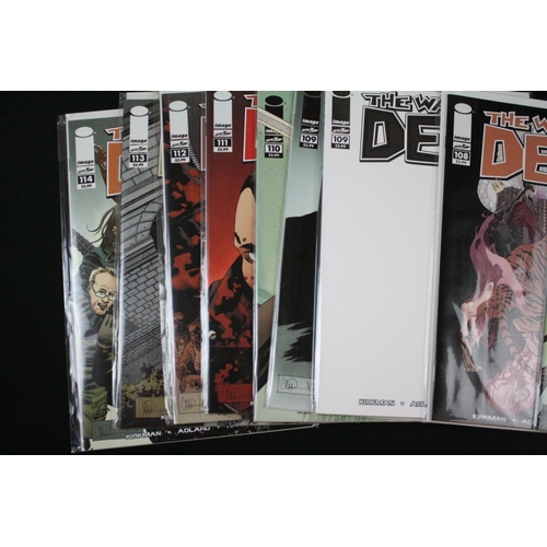 129 - Comics - Around 170 Image The Walking Dead comics, all bagged and boarded, various covers include is... 